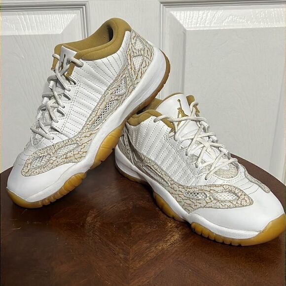 🔥🏀 Air Jordan 11 Retro Low - 306006-173 Vintage 2007 - Sz 6Y - PERFECT - Picture 1 of 13